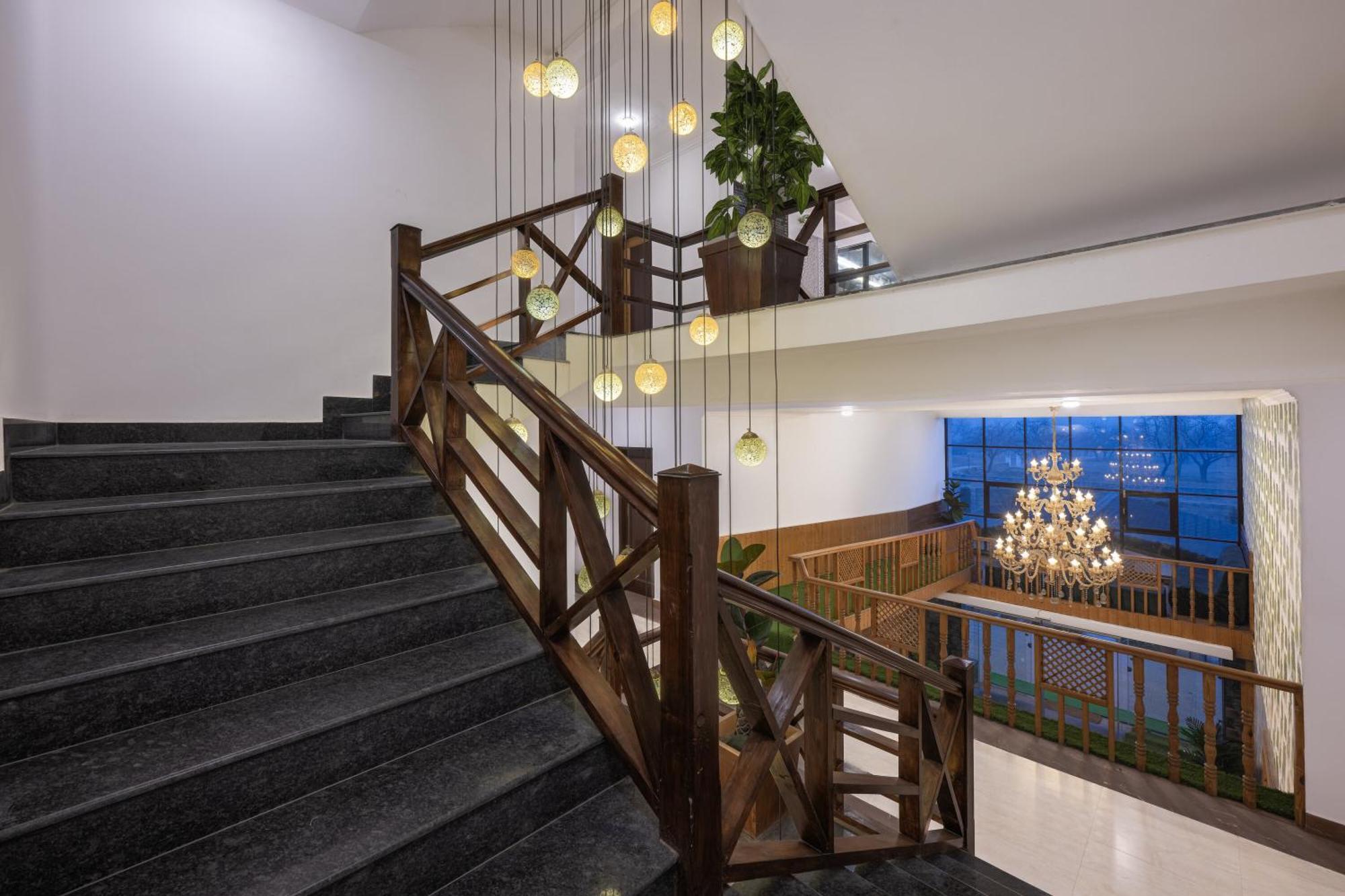 Echor Kashmir Holidays Resort Srinagar Екстериор снимка